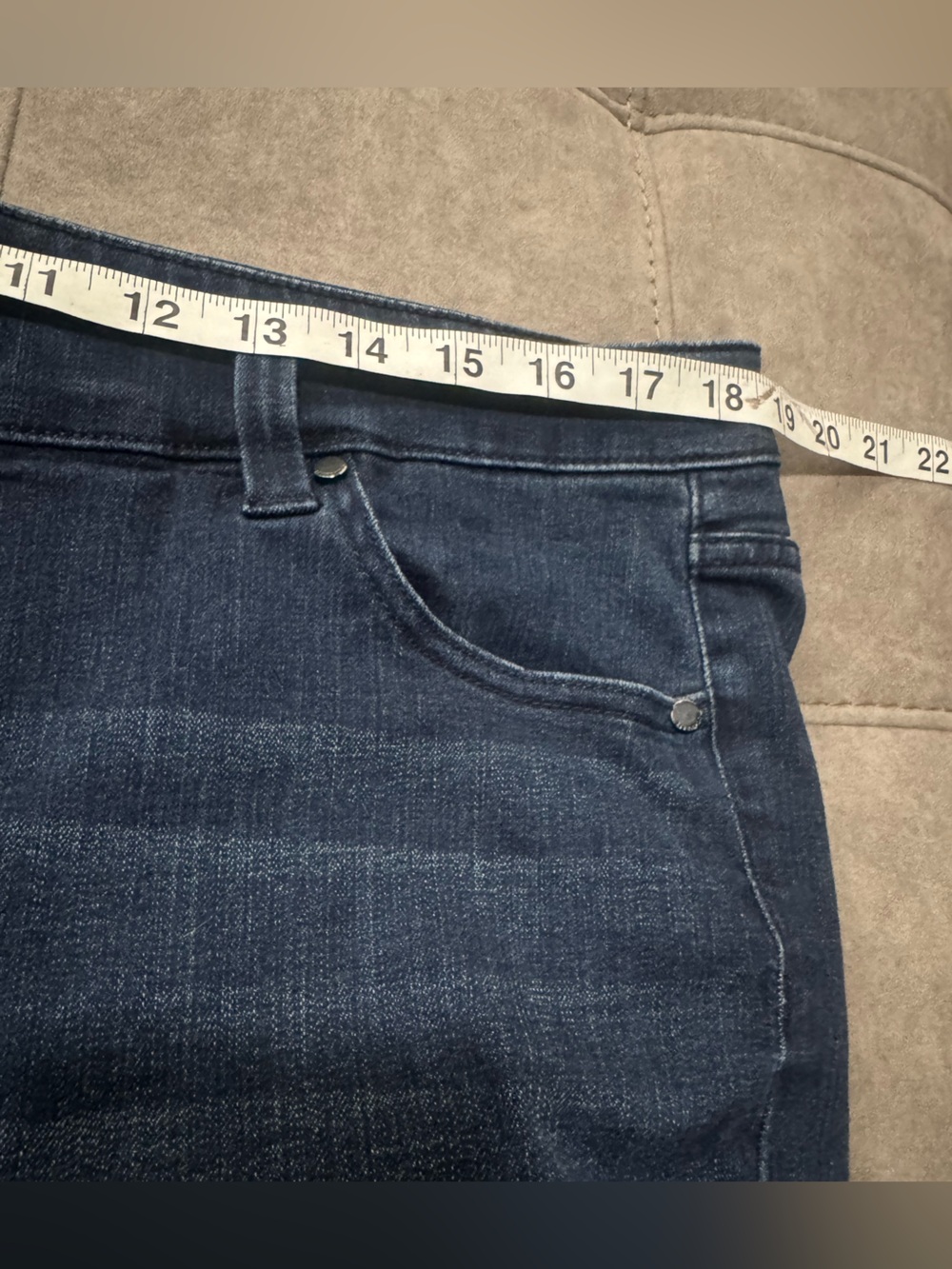 Liverpool The Straight Women's 16W Denim (Clifton Dark) - Picture 7 of 14